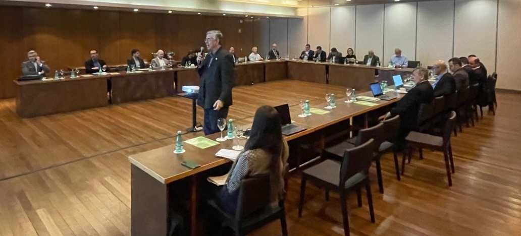 BRASILCOM reúne associadas pela primeira vez em Brasília (agosto 2023)