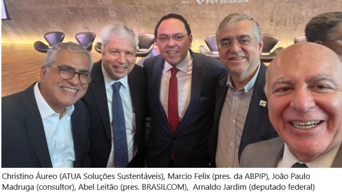 BRASILCOM prestigia posse dos novos diretores da ANP (setembro 2025)